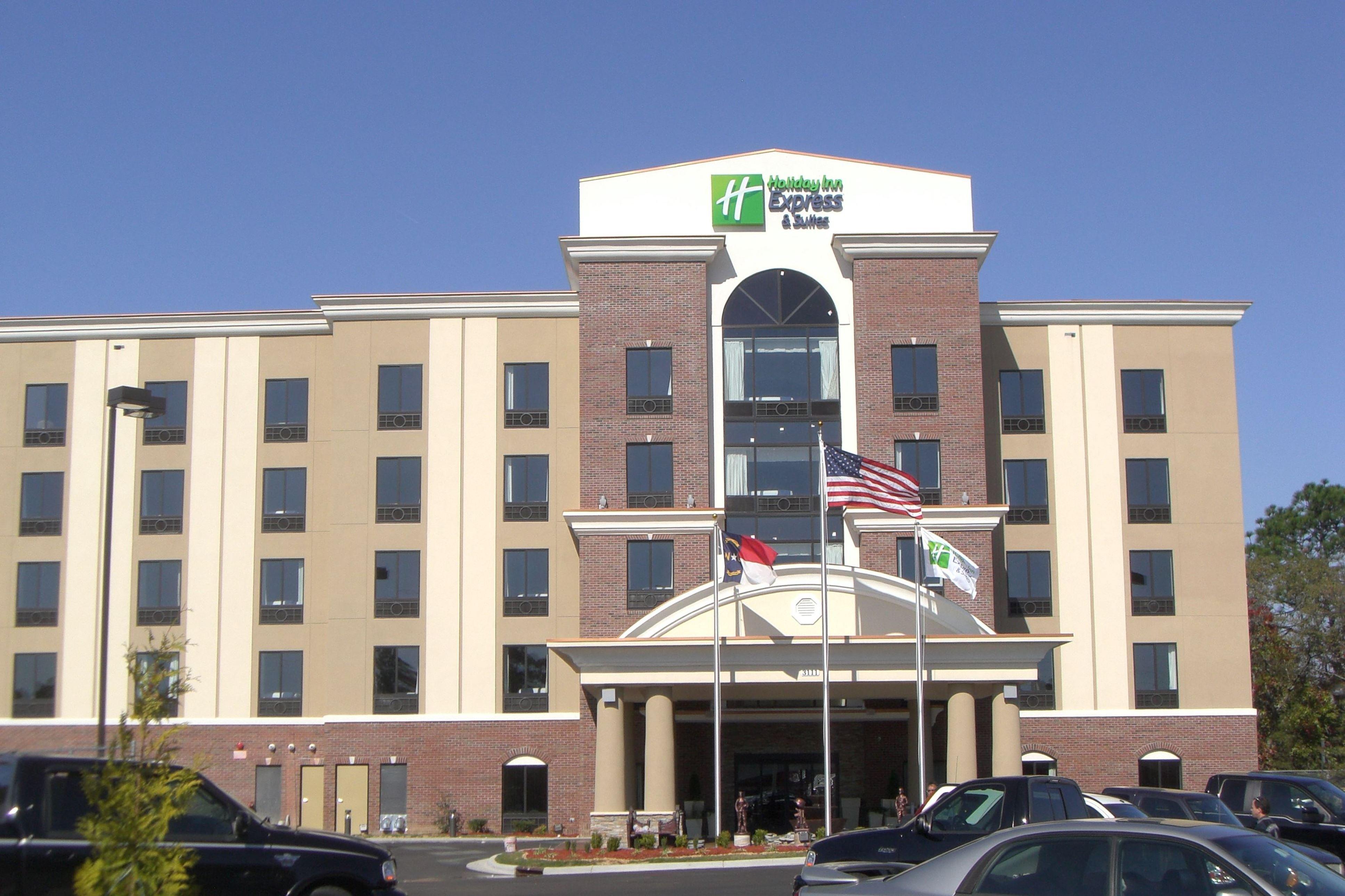 Holiday Inn Express Hotel & Suites Hope Mills-Fayetteville Airport, An Ihg Hotel Eksteriør bilde